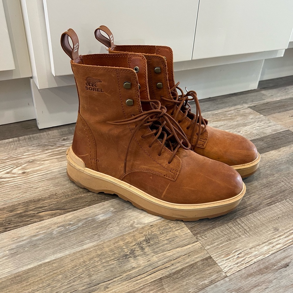 Sorel Women’s Brown Leather Boots